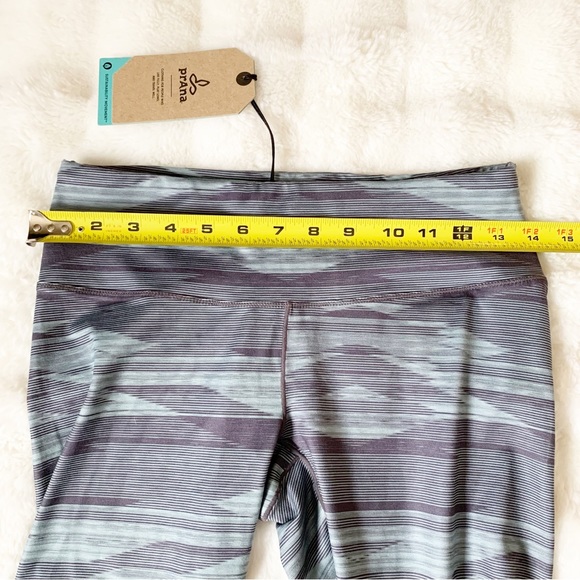 (3 for $20) PRANA Pillar Printed Capri Sz S - Picture 5 of 9